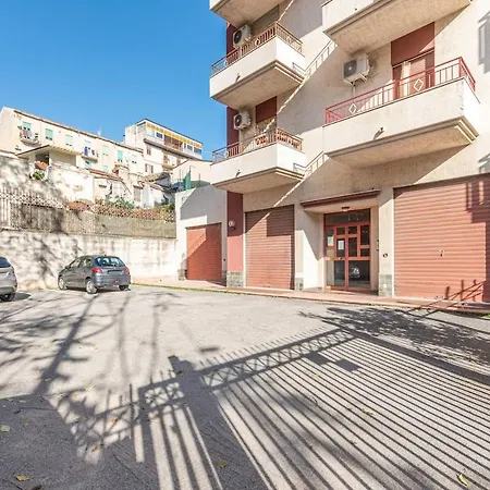 Ludohome Apartment